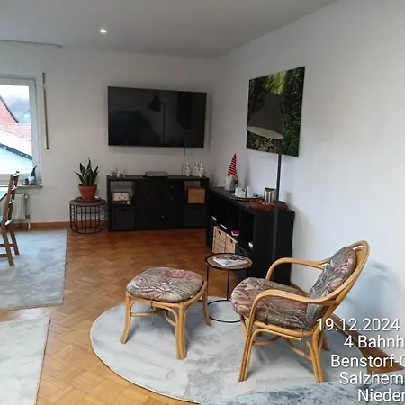 104 Qm Apartment Im Weserbergland Hunde Willkommen Lägenhet