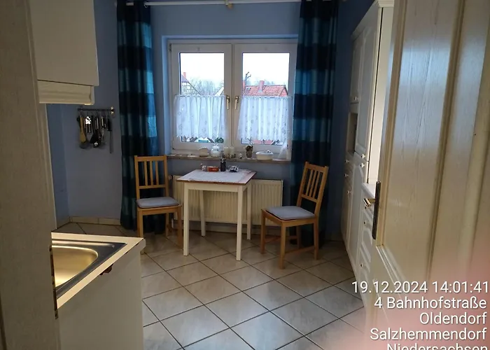 Exklusives Lichtdurchflutetes Incl Gaestegarten Umzaeunt * Salzhemmendorf